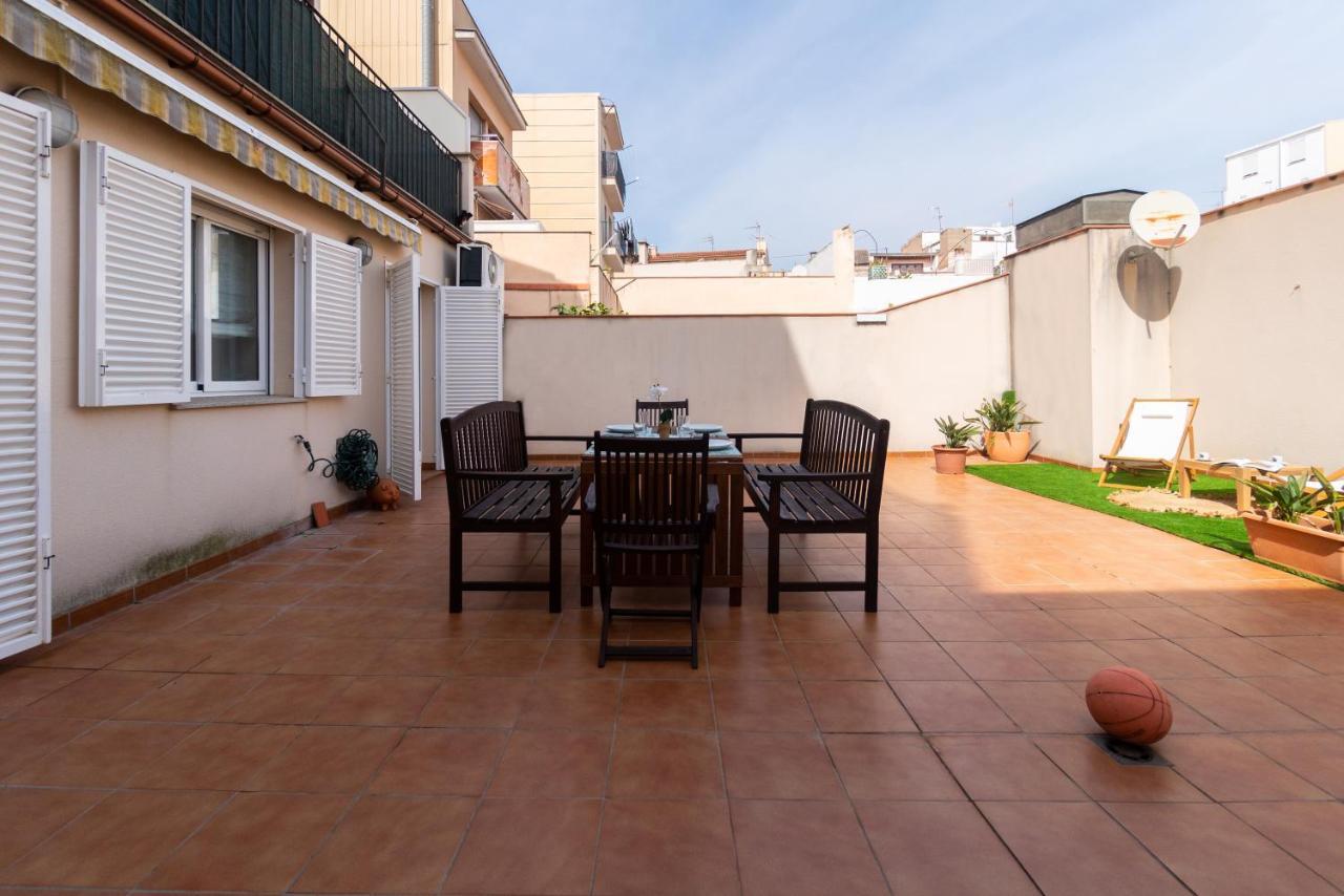 Con Gran Patio Y Excelente Ubicacion! Appartamento